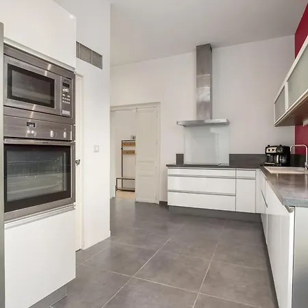 Dom wakacyjny L'ostal De - Grande Maison Pour 10 *