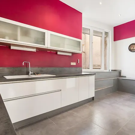 Dom wakacyjny L'ostal De - Grande Maison Pour 10 *